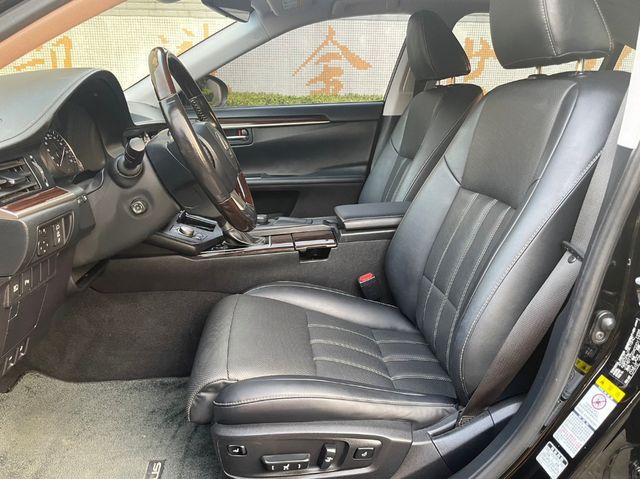 LEXUS凌志 ES200  第16張相片