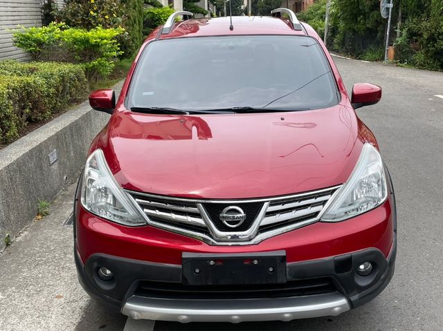 NISSAN日產 LIVINA  第2張相片