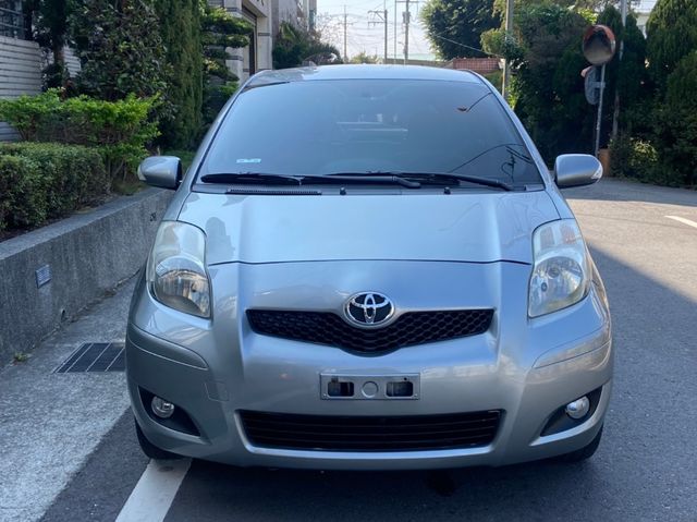 TOYOTA豐田 YARIS  第2張相片