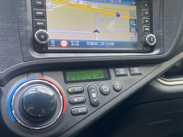 TOYOTA豐田 PRIUS C  第7張相片