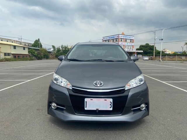 TOYOTA豐田 WISH  第2張相片