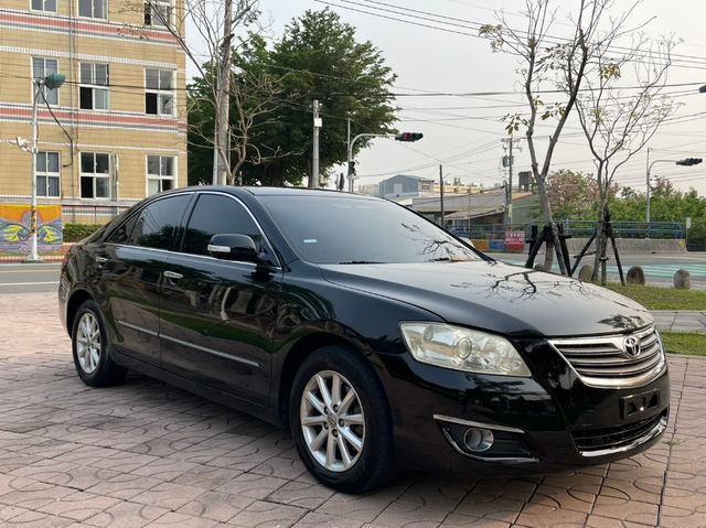 TOYOTA豐田 CAMRY  第3張相片