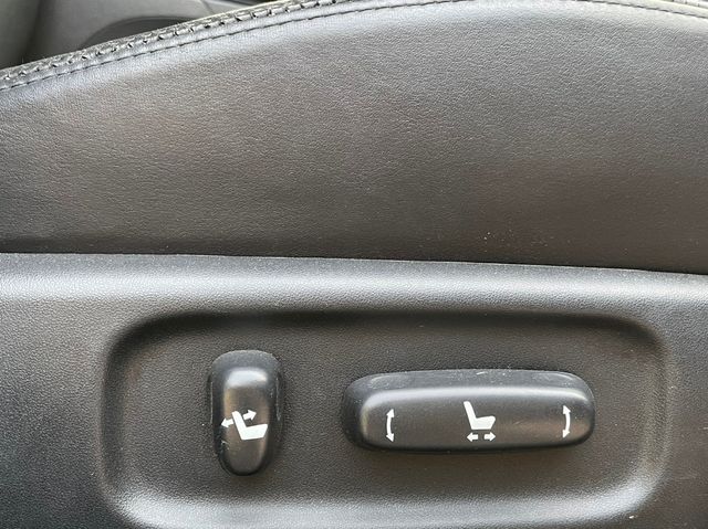 TOYOTA豐田 CAMRY  第6張相片