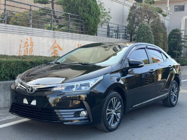 TOYOTA豐田 ALTIS  第1張相片