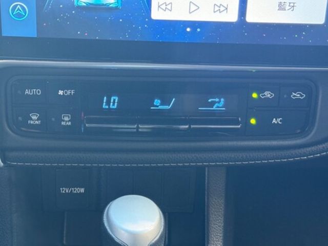 TOYOTA豐田 ALTIS  第8張相片