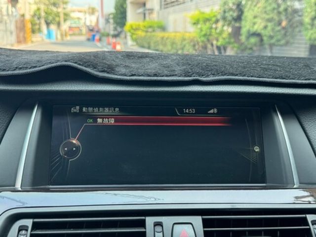 BMW寶馬 528I  第8張相片