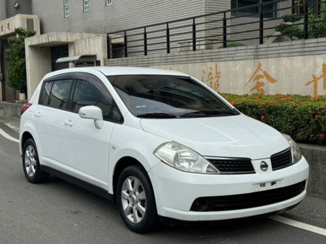 NISSAN日產 TIIDA  第3張相片