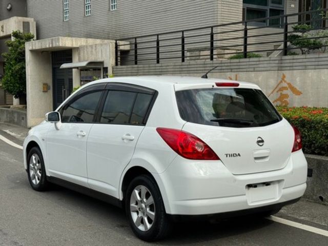 NISSAN日產 TIIDA  第13張相片