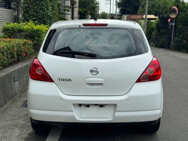 NISSAN日產 TIIDA  第14張相片