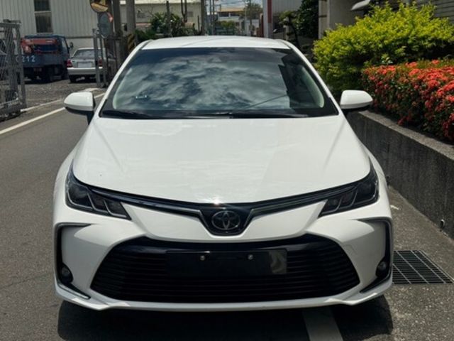 TOYOTA豐田 ALTIS  第2張相片