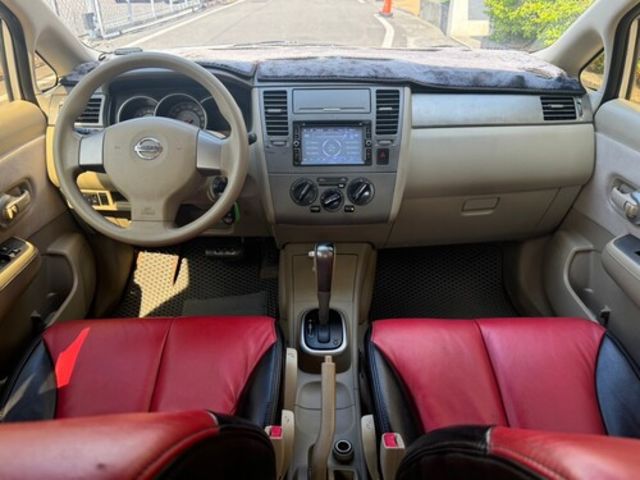 NISSAN日產 TIIDA  第9張相片