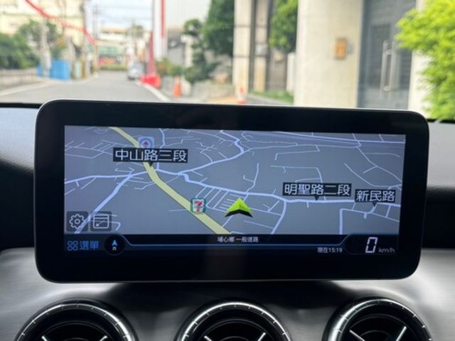 M-BENZ賓士 CLA250  第9張相片
