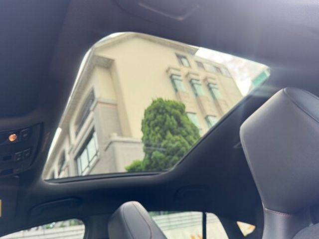 M-BENZ賓士 CLA250  第13張相片