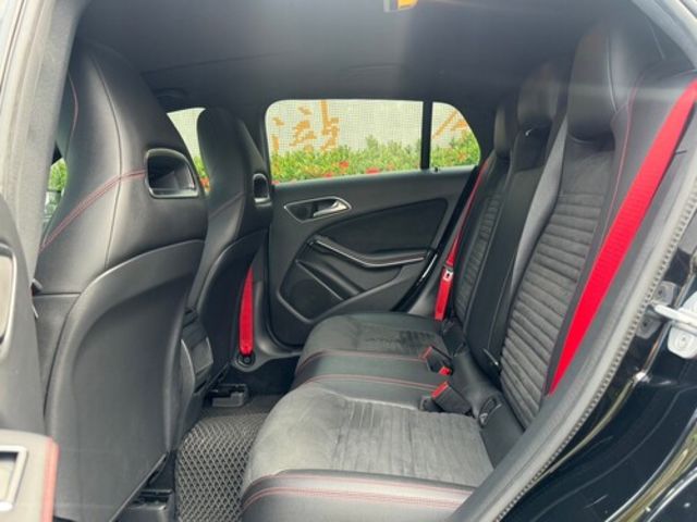 M-BENZ賓士 CLA250  第15張相片