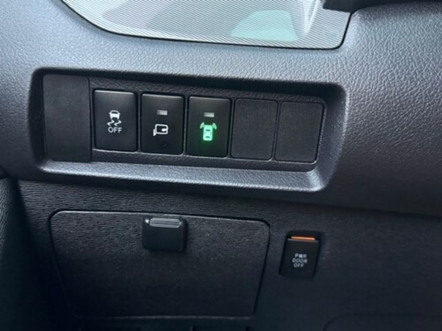 TOYOTA豐田 SIENNA  第12張相片