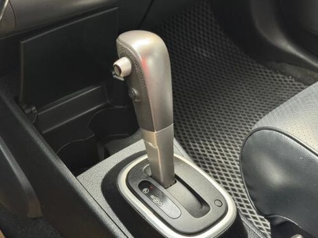 NISSAN日產 TIIDA  第4張相片