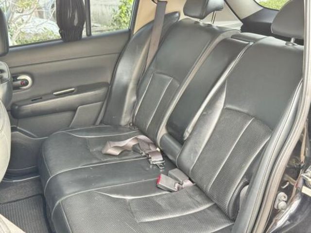 NISSAN日產 TIIDA  第11張相片
