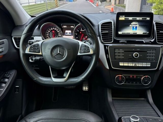M-BENZ賓士 GLE43  第6張相片