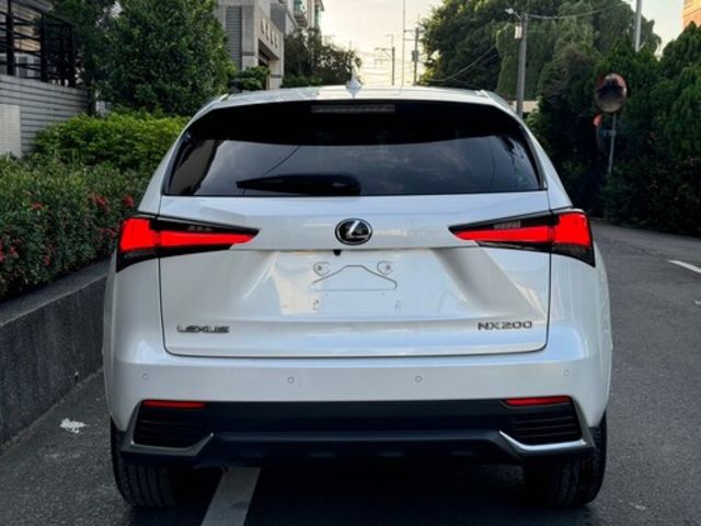 LEXUS凌志 NX200  第20張相片