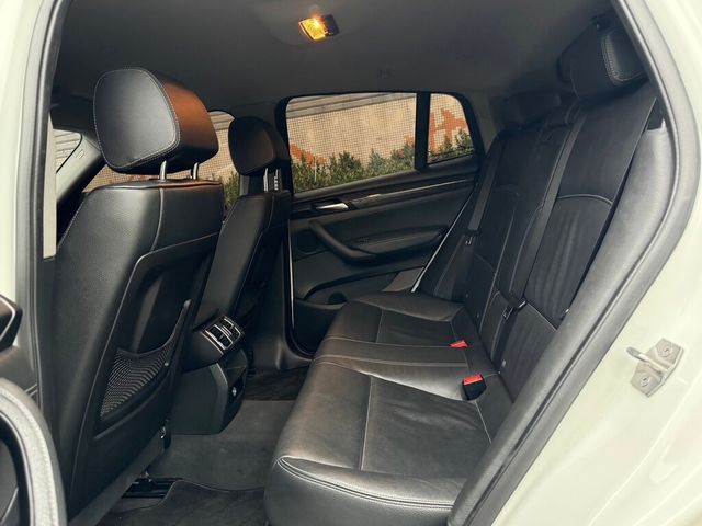 BMW寶馬 X4 XDRIVE35I  第13張相片