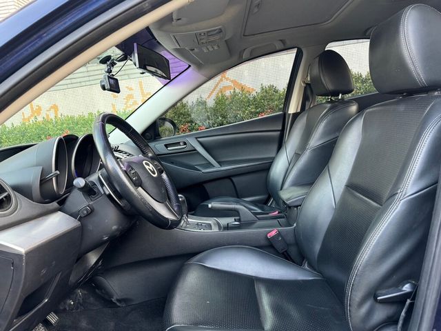 MAZDA馬自達 MAZDA 3  第9張相片