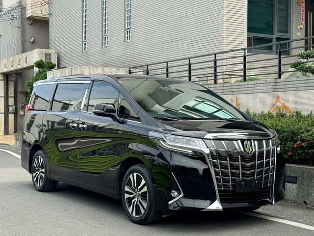 TOYOTA豐田 ALPHARD  第3張相片