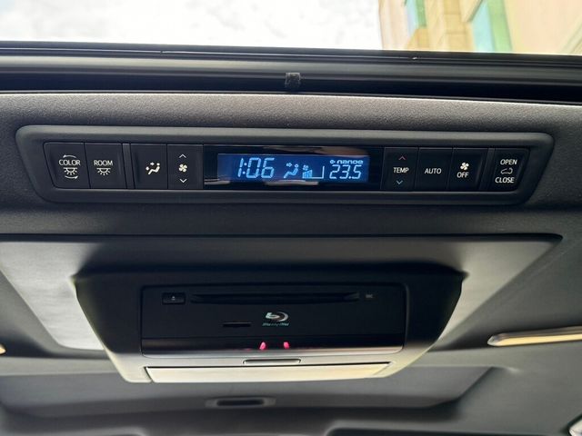 TOYOTA豐田 ALPHARD  第8張相片