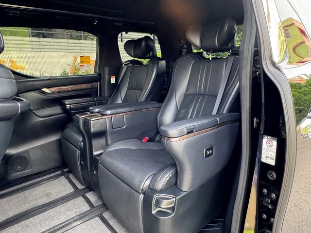 TOYOTA豐田 ALPHARD  第17張相片