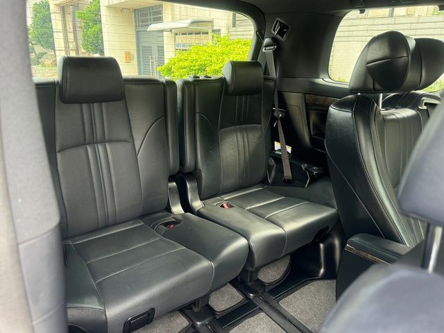 TOYOTA豐田 ALPHARD  第18張相片