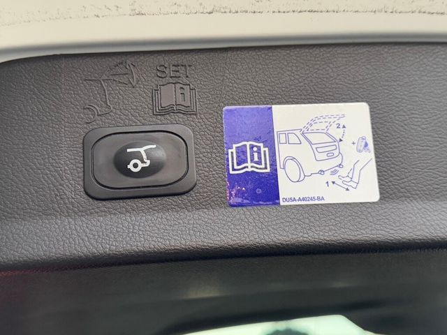 FORD福特 KUGA  第10張相片