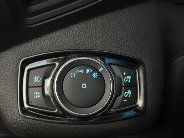 FORD福特 KUGA  第11張相片