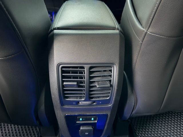 FORD福特 KUGA  第12張相片