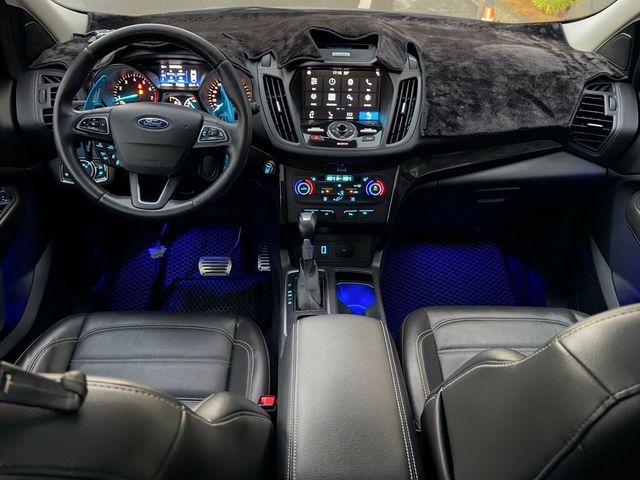 FORD福特 KUGA  第17張相片