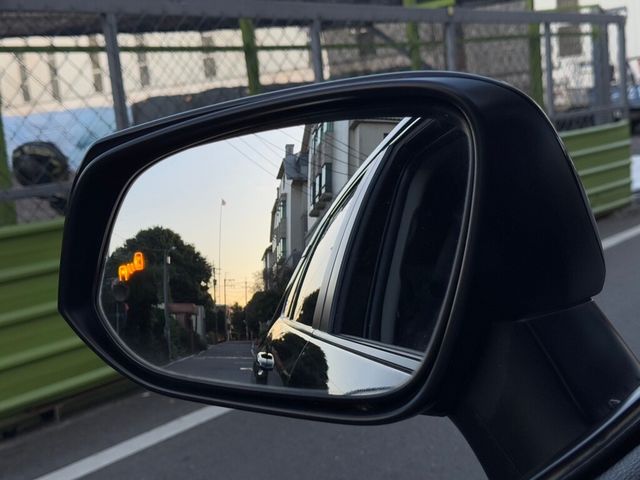 TOYOTA豐田 RAV4  第4張相片