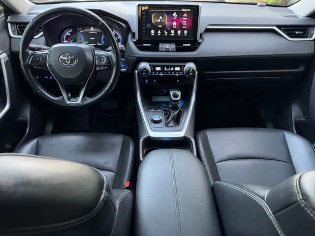TOYOTA豐田 RAV4  第17張相片