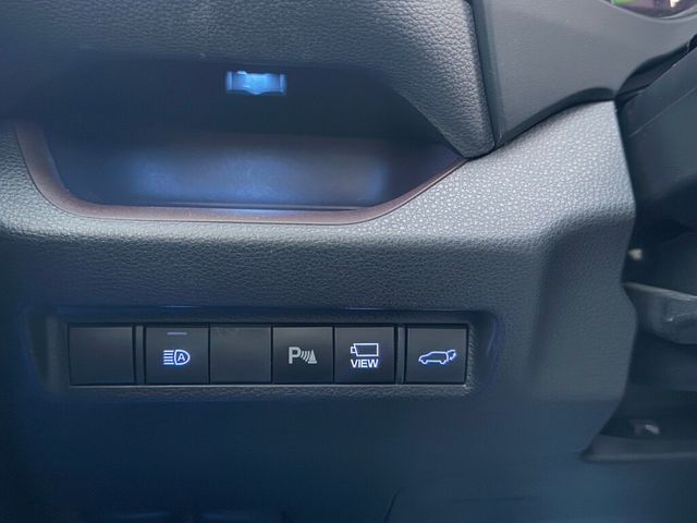TOYOTA豐田 RAV4  第13張相片