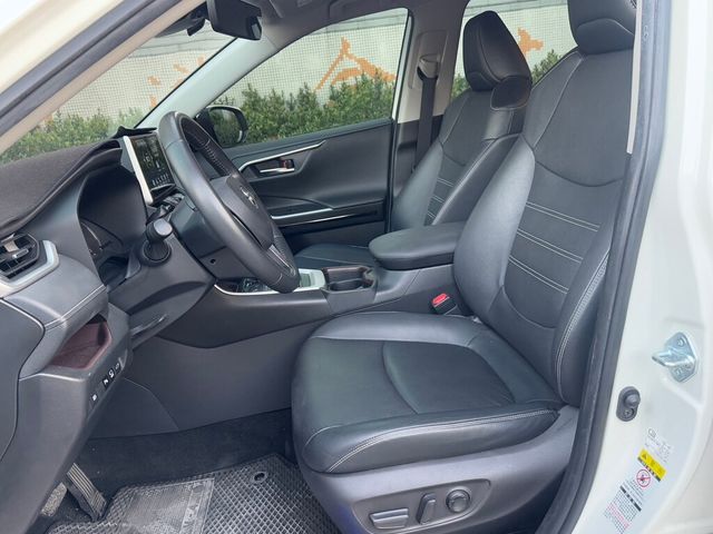 TOYOTA豐田 RAV4  第16張相片
