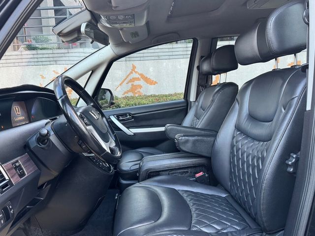LUXGEN納智捷 M7 TURBO  第13張相片