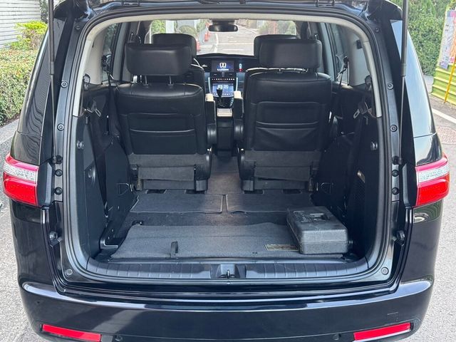 LUXGEN納智捷 M7 TURBO  第17張相片