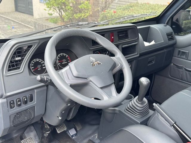 MITSUBISHI三菱 DELICA  第9張相片
