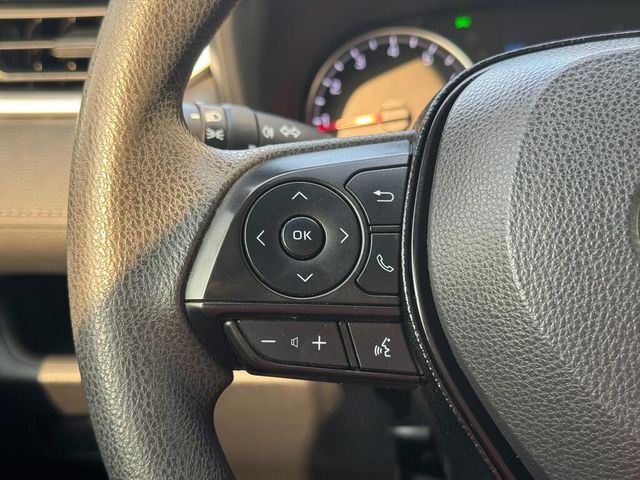 TOYOTA豐田 RAV4  第3張相片