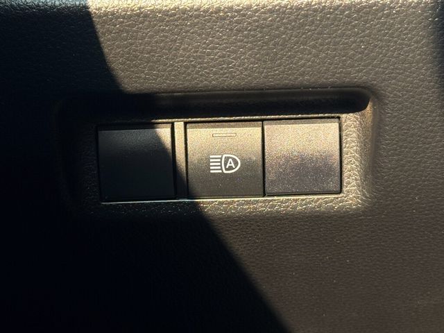 TOYOTA豐田 RAV4  第10張相片
