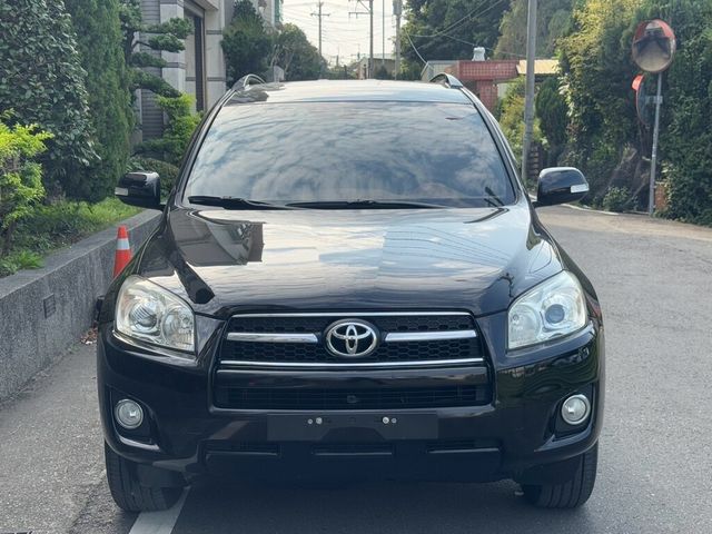 TOYOTA豐田 RAV4  第2張相片