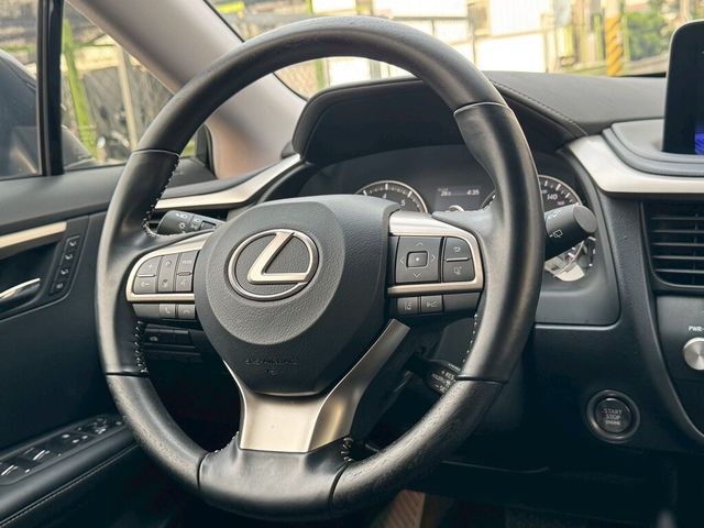 LEXUS凌志 RX300  第5張相片