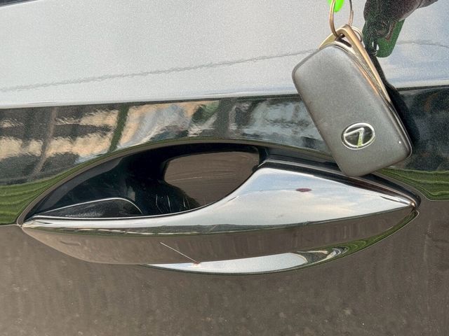 LEXUS凌志 RX300  第3張相片