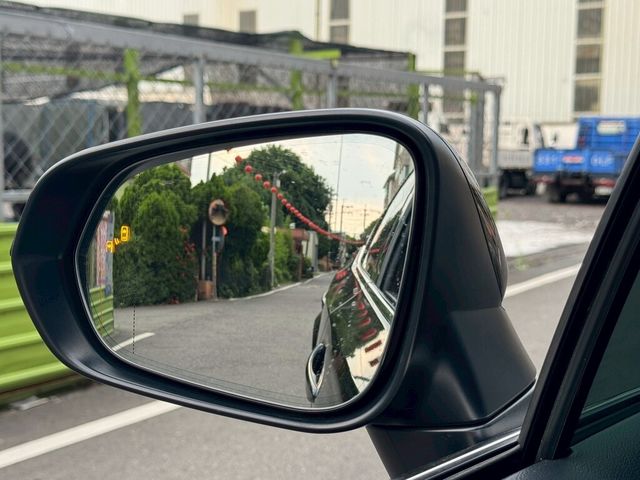 LEXUS凌志 RX300  第4張相片