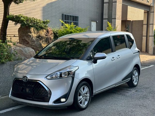 TOYOTA豐田 SIENTA  第1張相片