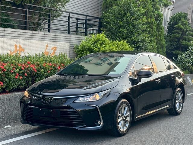 TOYOTA豐田 ALTIS  第1張相片