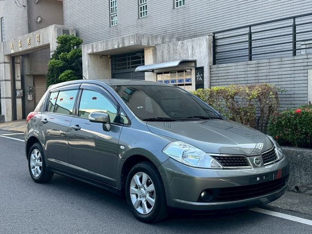 NISSAN日產 TIIDA  第3張相片