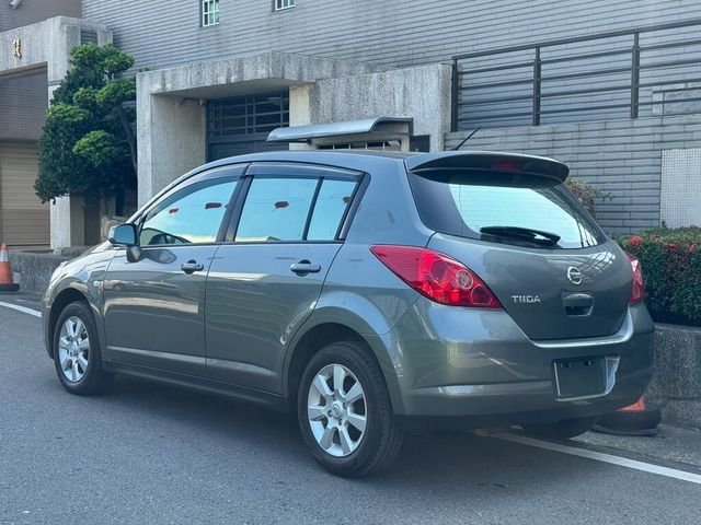 NISSAN日產 TIIDA  第12張相片